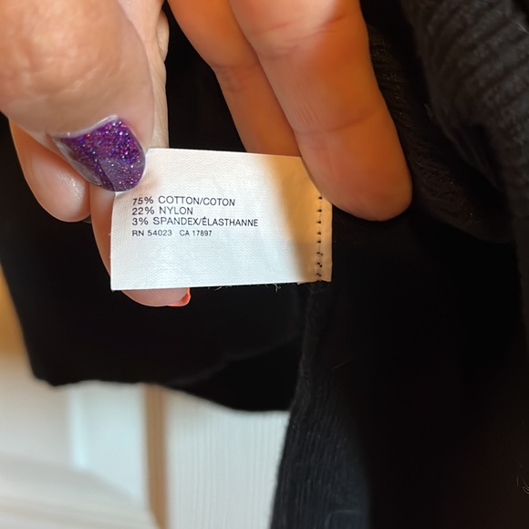 Sweater - Picture 4 of 6